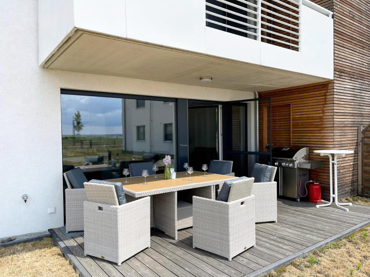 Exklusives Apartment Mit Blick Auf Den See Grossraeschen Exterior photo